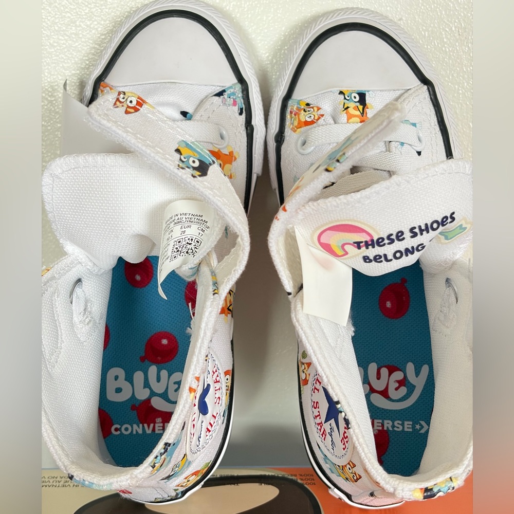 NEW Bluey x Converse Chuck Taylor High Tops - Youth Size 11 | Limited Edition - Picture 9 of 10